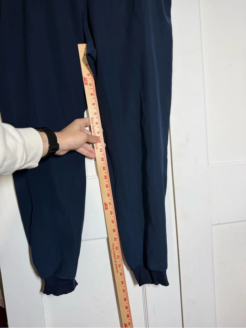 Lululemon On The Fly Jogger in True Navy Blue Size 12 Stretchy Athletic - Picture 6 of 9